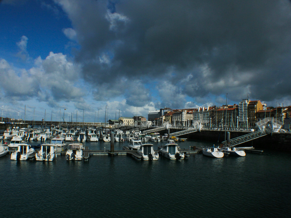 puerto de Gijón | que ver en Gijon