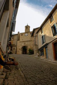 Cordes Sur Ciel, pueblo bonito del Sur de Francia