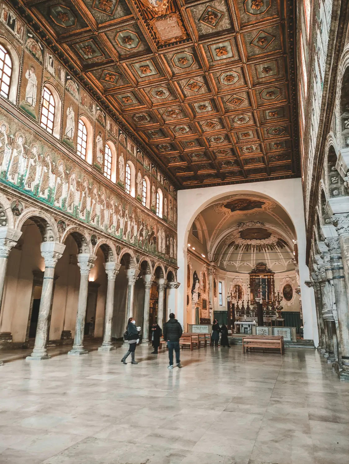Basílica de San Apolinar el Nuevo - Que ver en Ravena