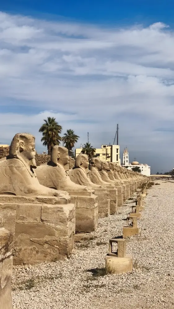 Avenida de las esfinges - Que ver en Luxor