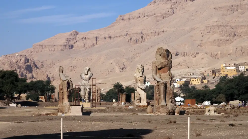 Colosos de Memnon - Que ver en Luxor