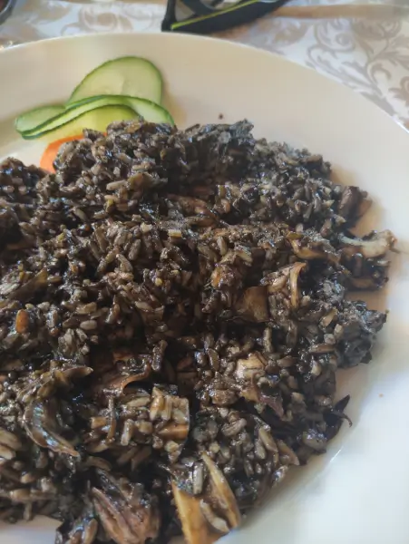 Arroz negro - donde comer en Budva